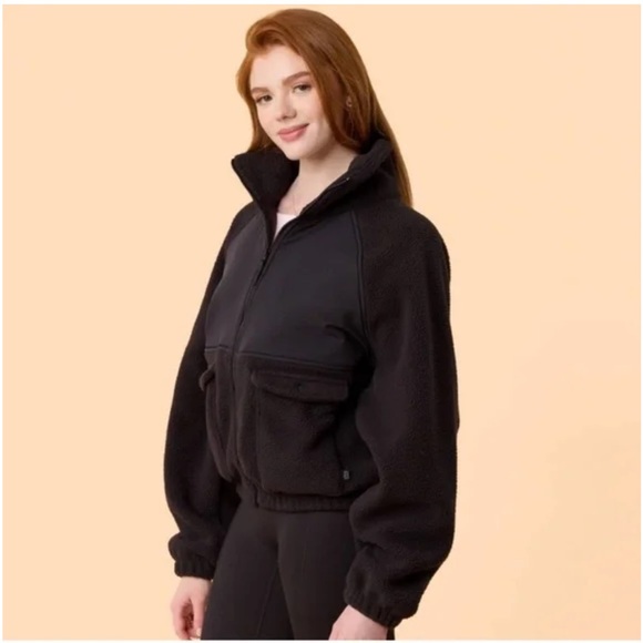 Blogilates Jackets & Blazers - Blogilates Black Bonfire Fleece Jacket Size 2X NWT no longer sold!